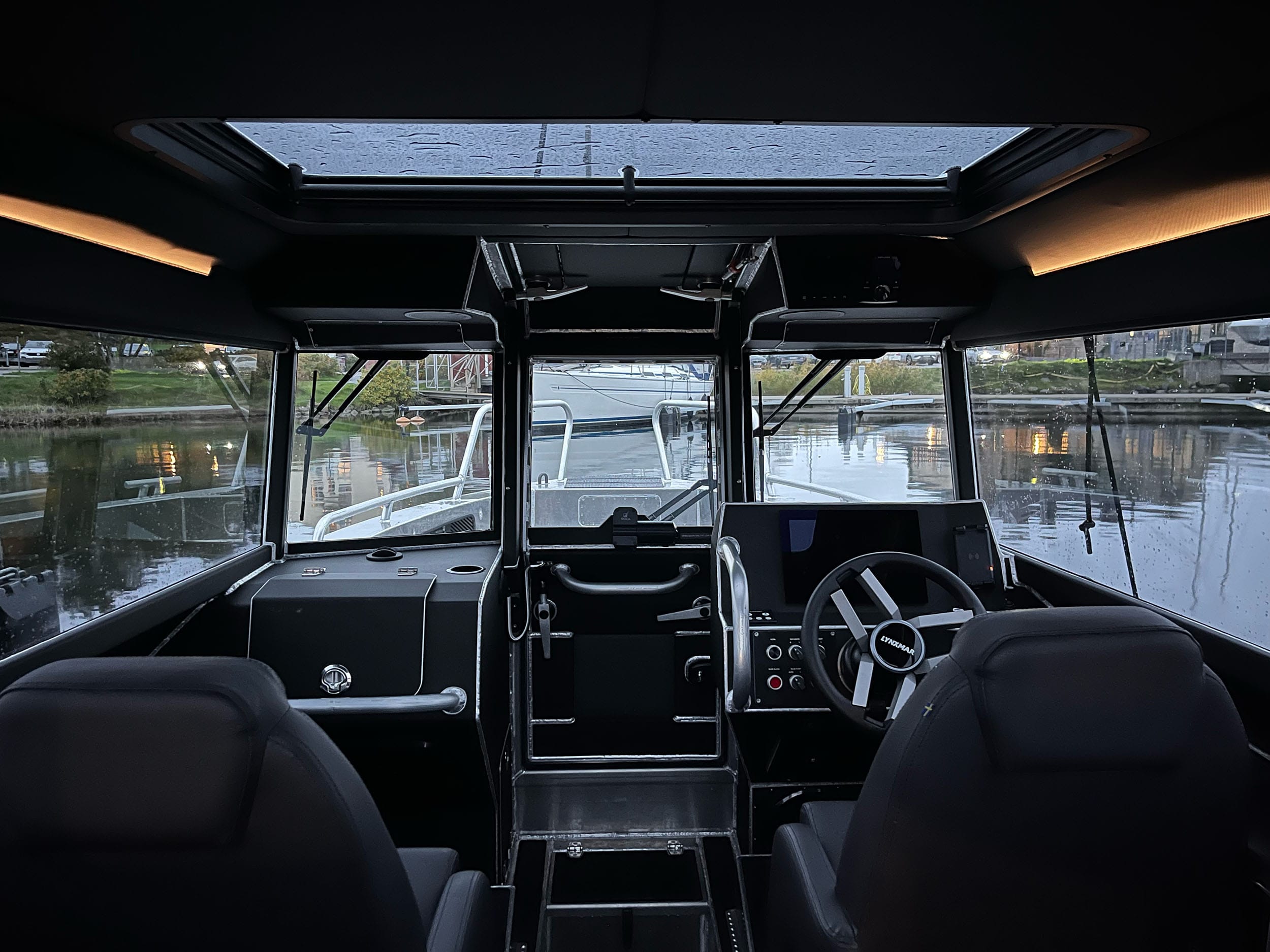 Lynxmar-C22-09-hos-brandt-bat